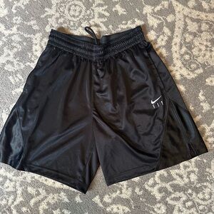 Women’s Nike Fly Crossover M2Z Shorts 🪺 Size Small